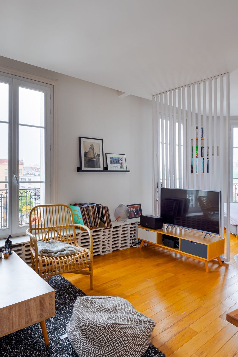 Salon lumineux d'un appartement en gestion locative avec Bercail Immobilier à Paris